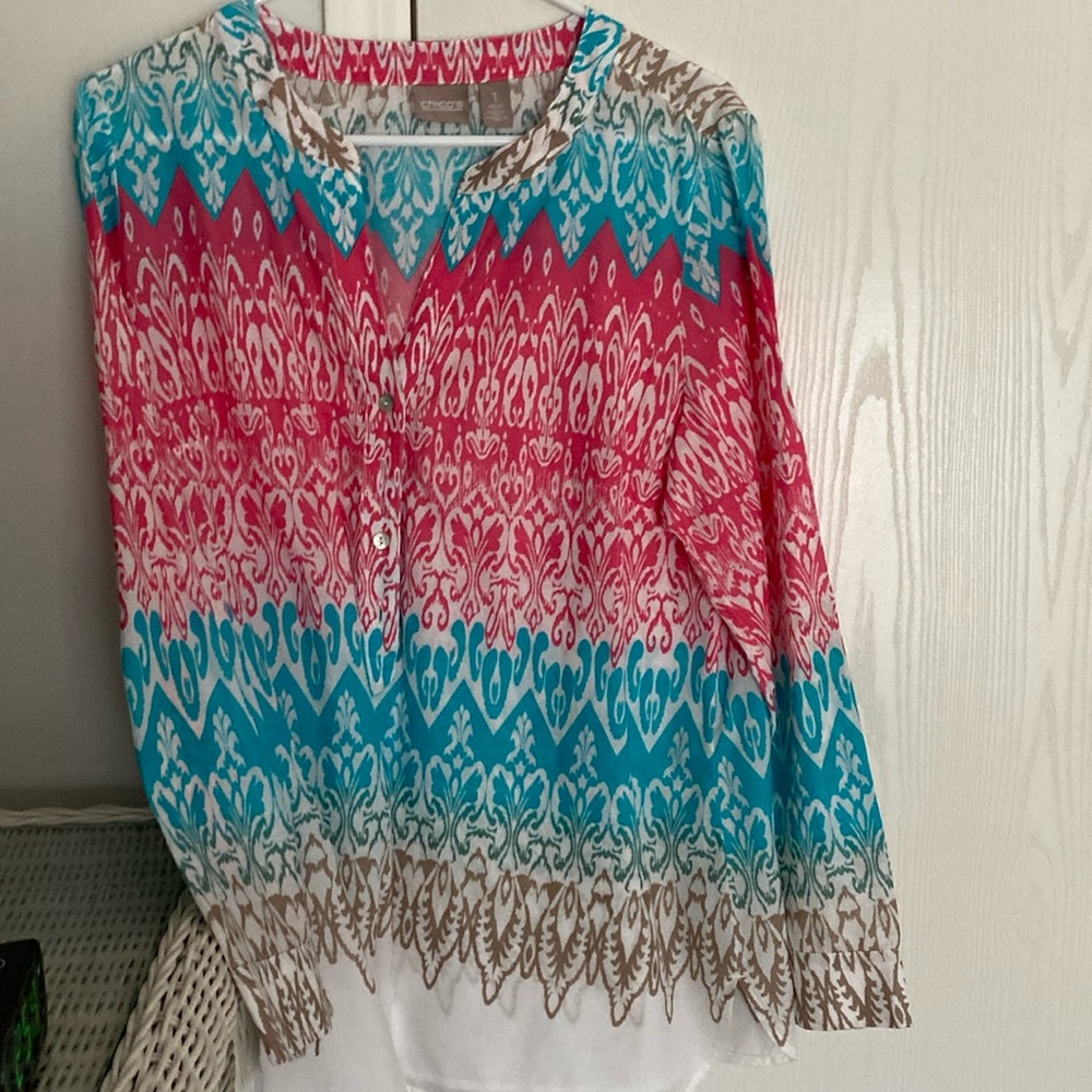 Beautiful Chicos Size one tunic top
